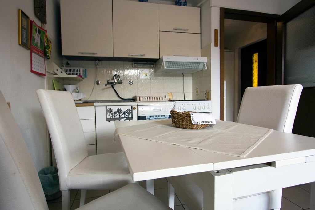 Apartments Petric Koper Bagian luar foto