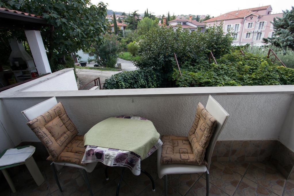 Apartments Petric Koper Bagian luar foto
