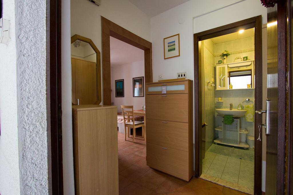 Apartments Petric Koper Bagian luar foto